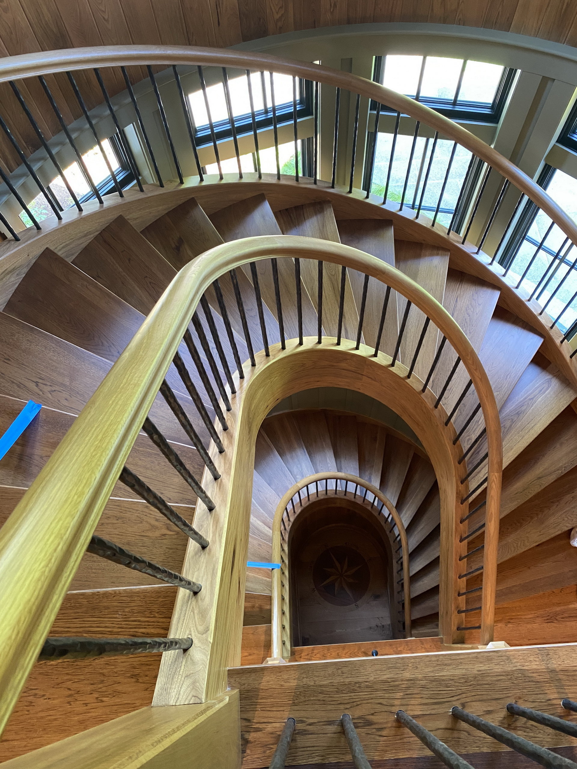 21 - Best Curved Stairway-Traditional