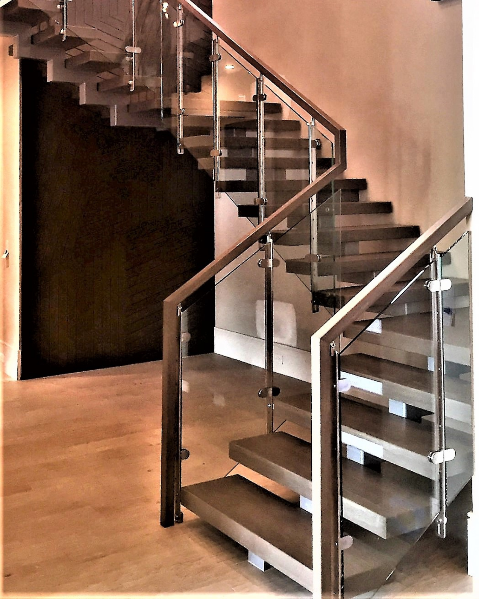 Entry 33 - Best Straight Stairway-Modern