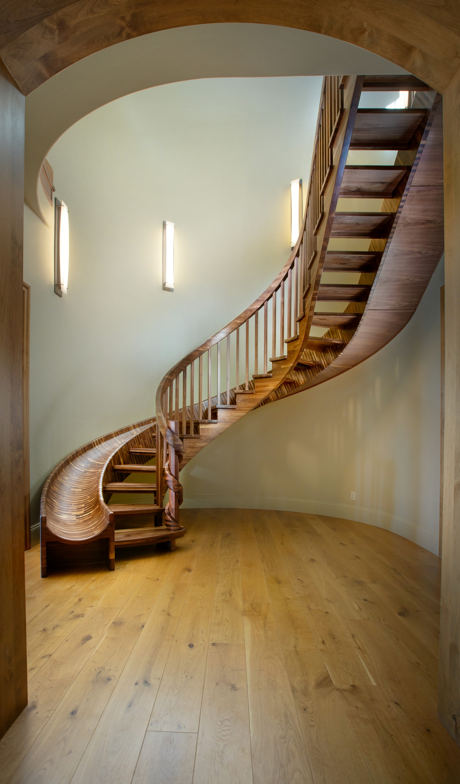Top Tread Stairways - 2021 StairCraft Award Entry